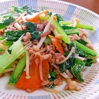 野菜と豚ひき肉の炒めもの